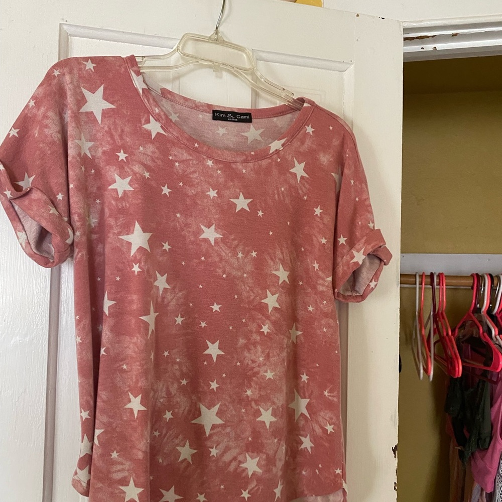 Baby pink stars top